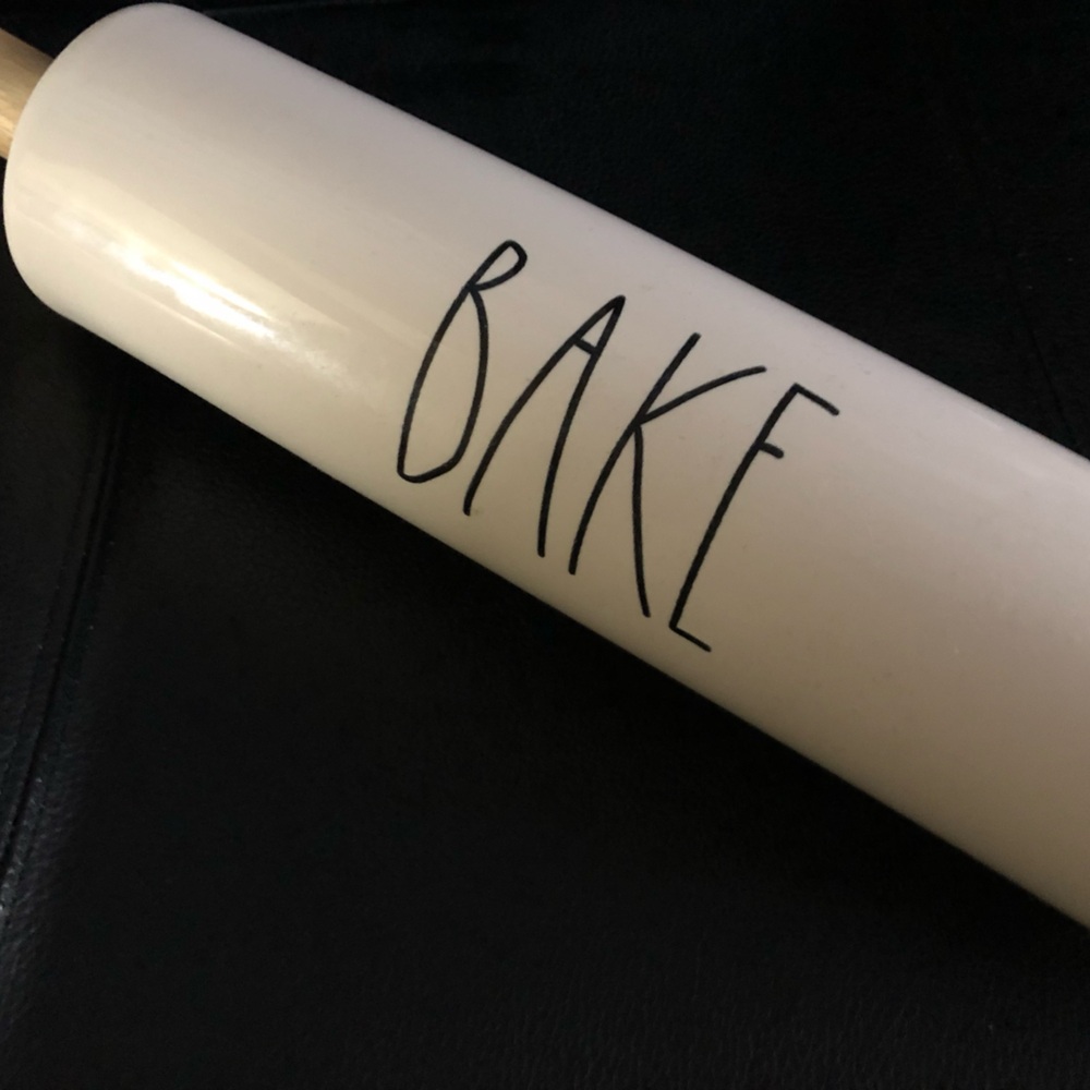 Rolling pin w/wood handles